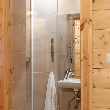 Kaprun Alpine Apartment By All In One Apartments Apartamento *
